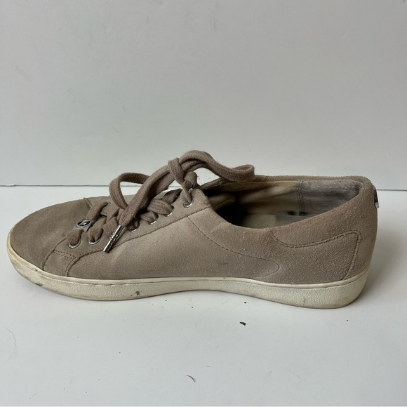 Michael Kors Leather Lace Up Sneakers 8.5 - Picture 8 of 12